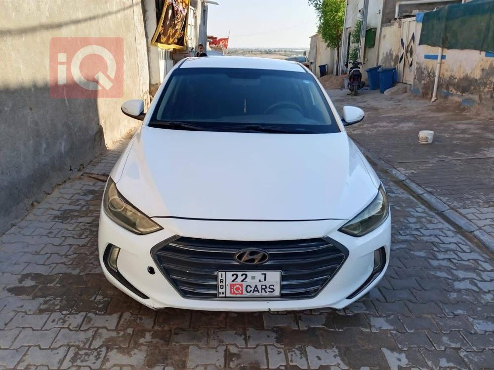 هيونداي النترا